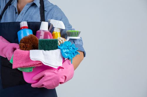 How to choose the right house cleaning service